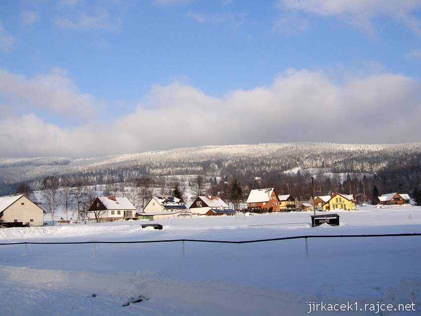Deštné v Orlických horách - pohled na hory