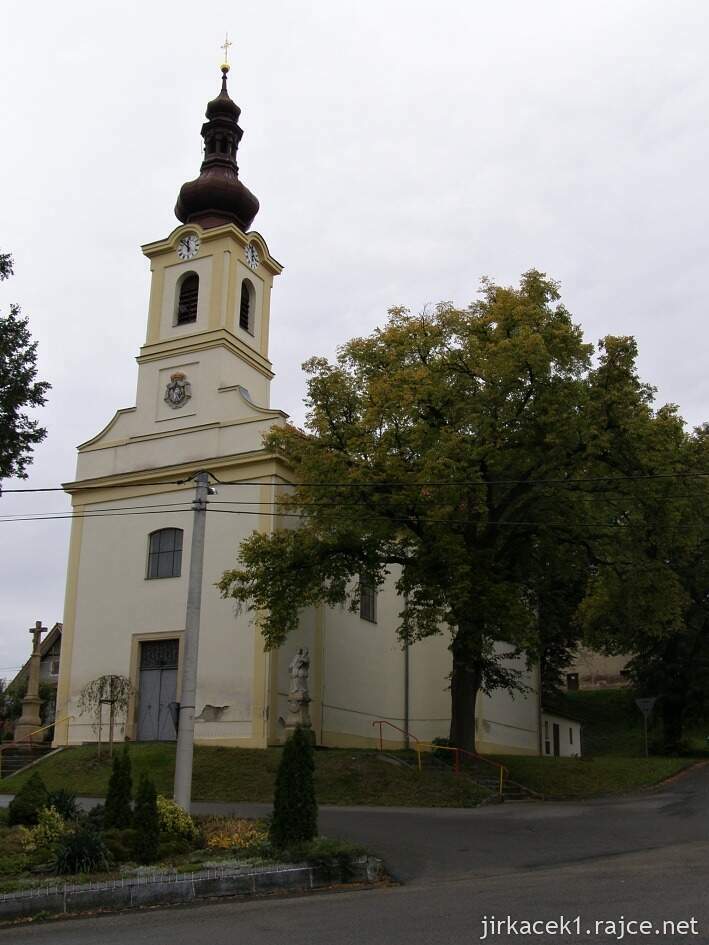 Milonice - kostel sv. Petra a Pavla