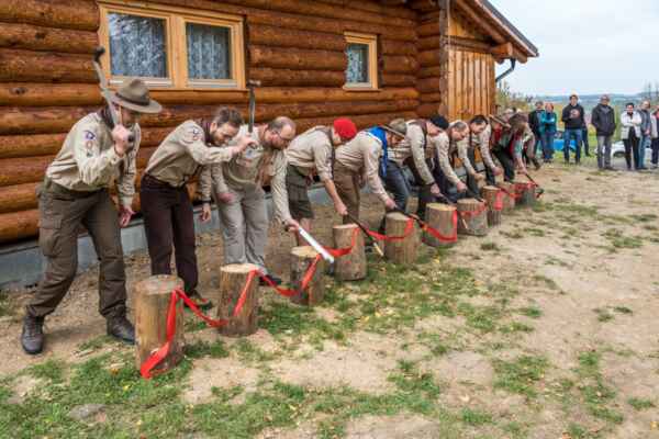 Otevření skautského srubu Háj ve Slezsku - Keywords: Akce