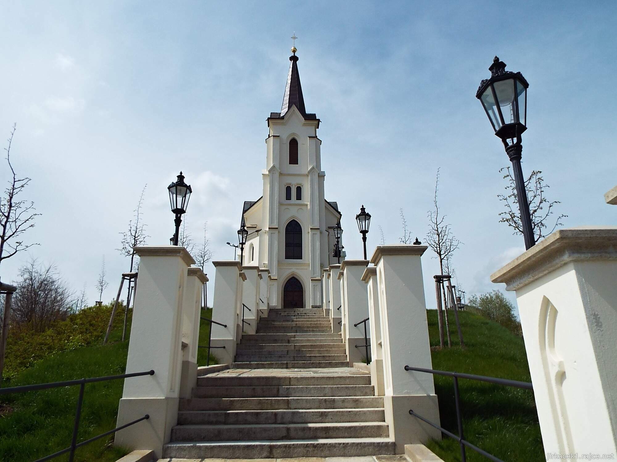 C - Pelhřimov - Kaple sv. Kříže 06 - kalvárie