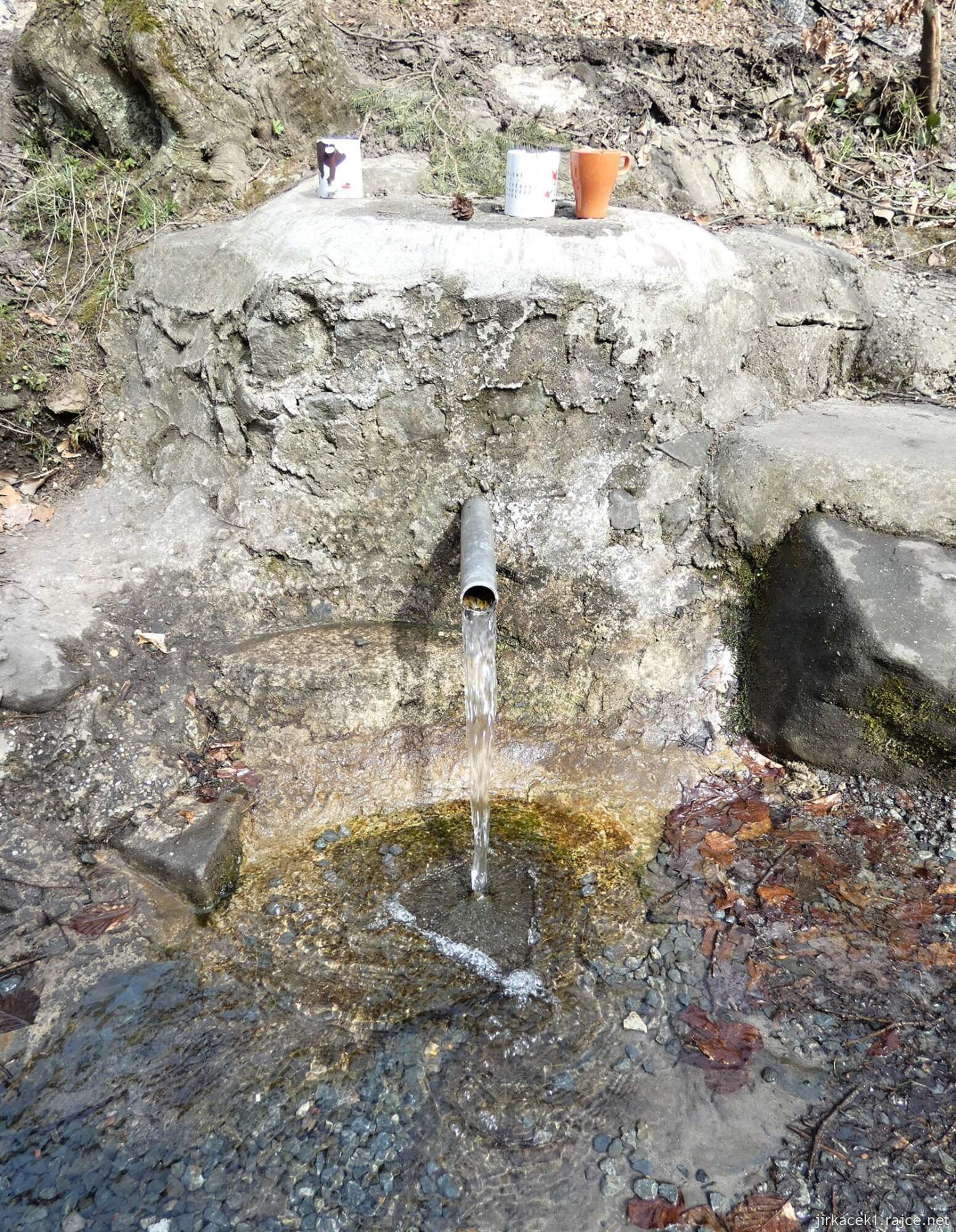 A - Rusava - studánka Pod Grúněm 011