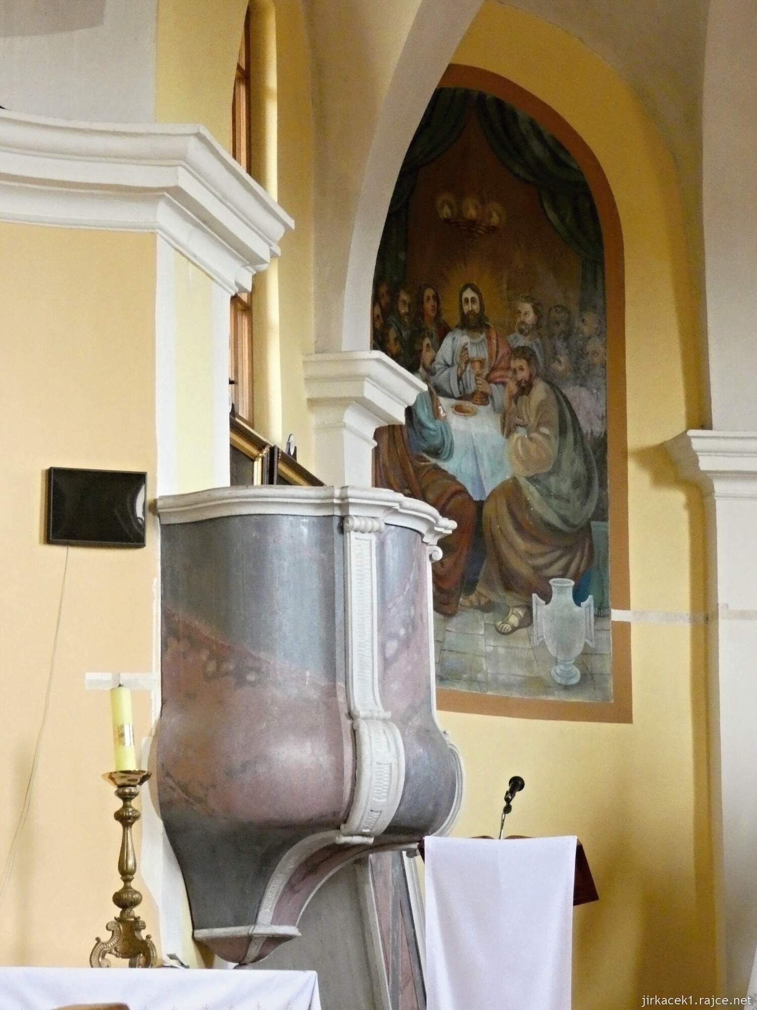 K - Rusava - kostel Povýšení sv. Kříže 020