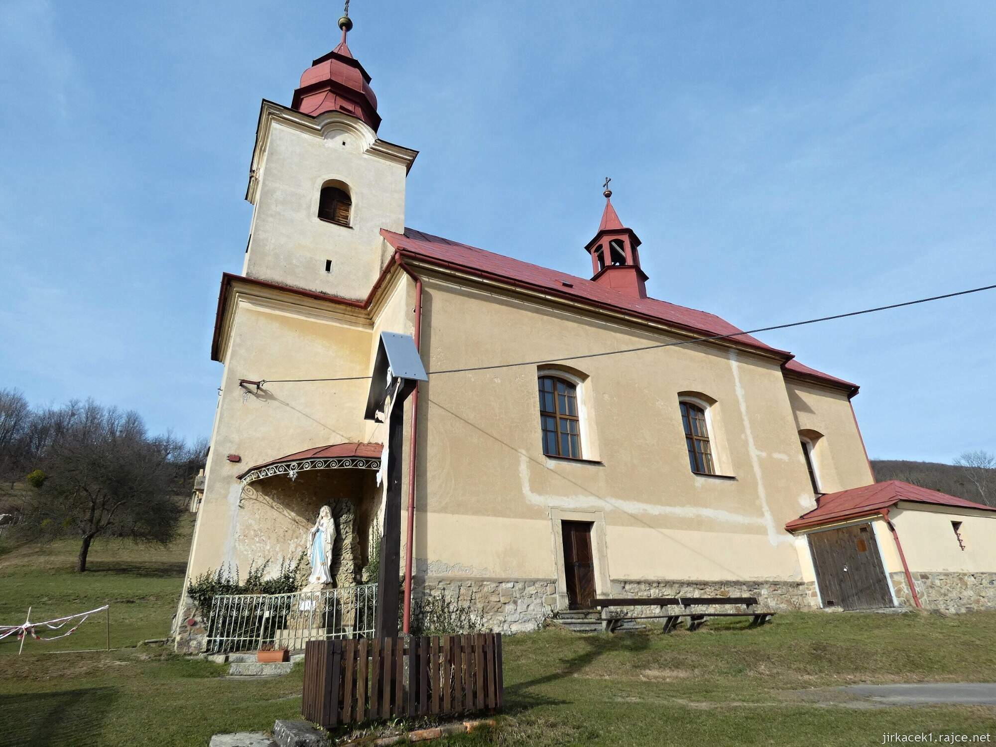 K - Rusava - kostel Povýšení sv. Kříže 026