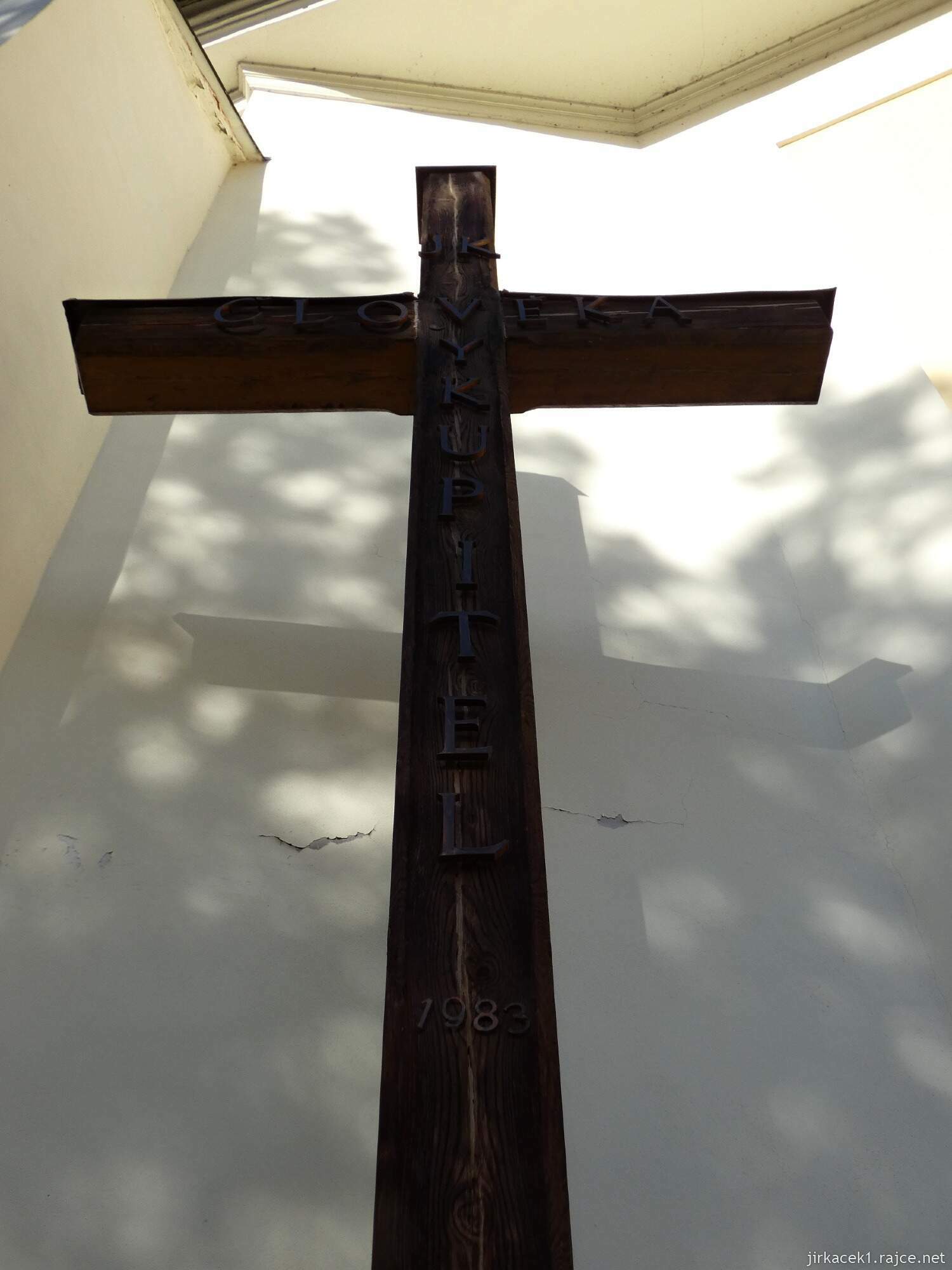 B - Ostrava - Poruba - kostel sv. Mikuláše 023