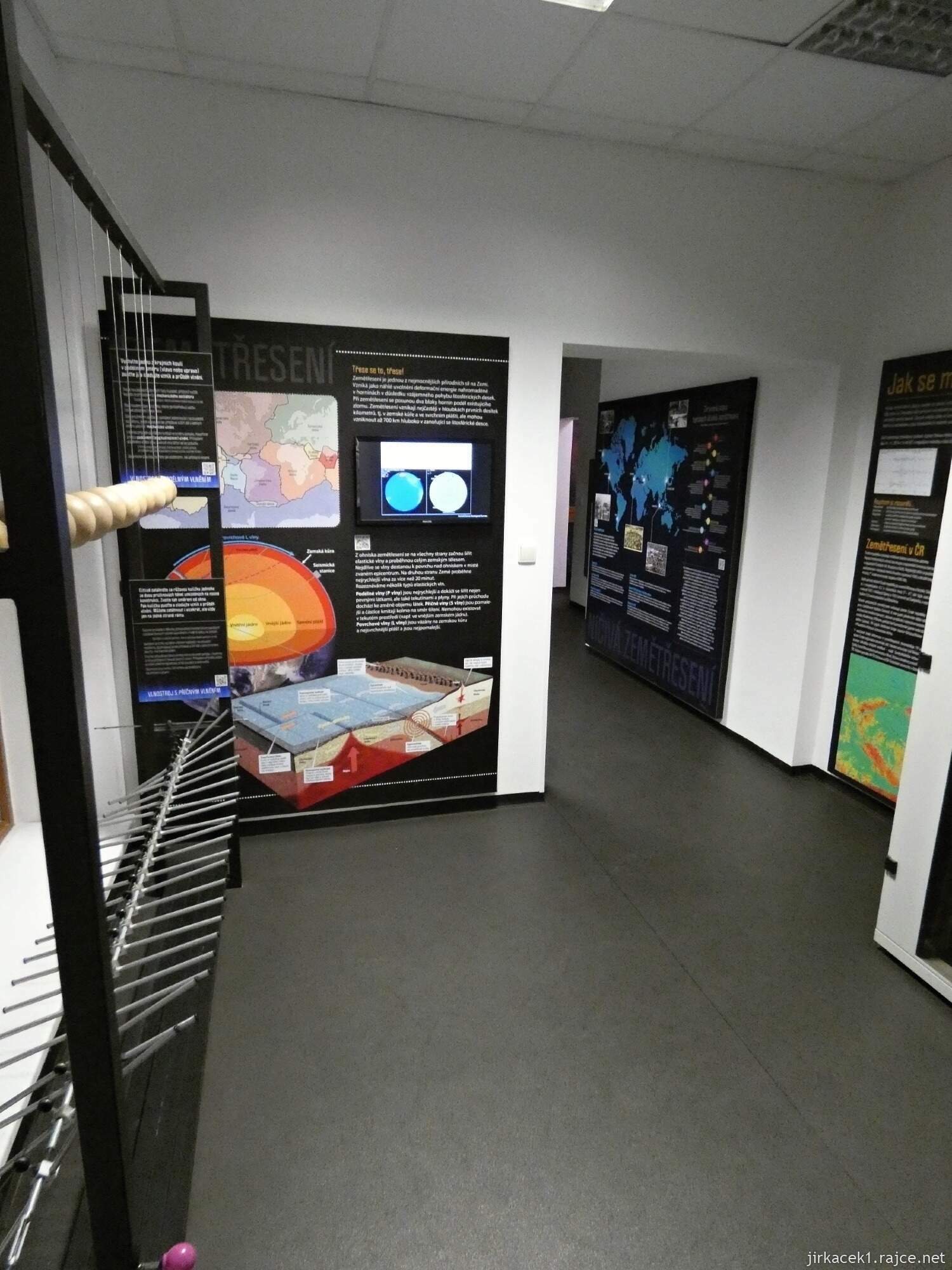 E - Ostrava - Krásné Pole - Hvězdárna a Planetárium 043