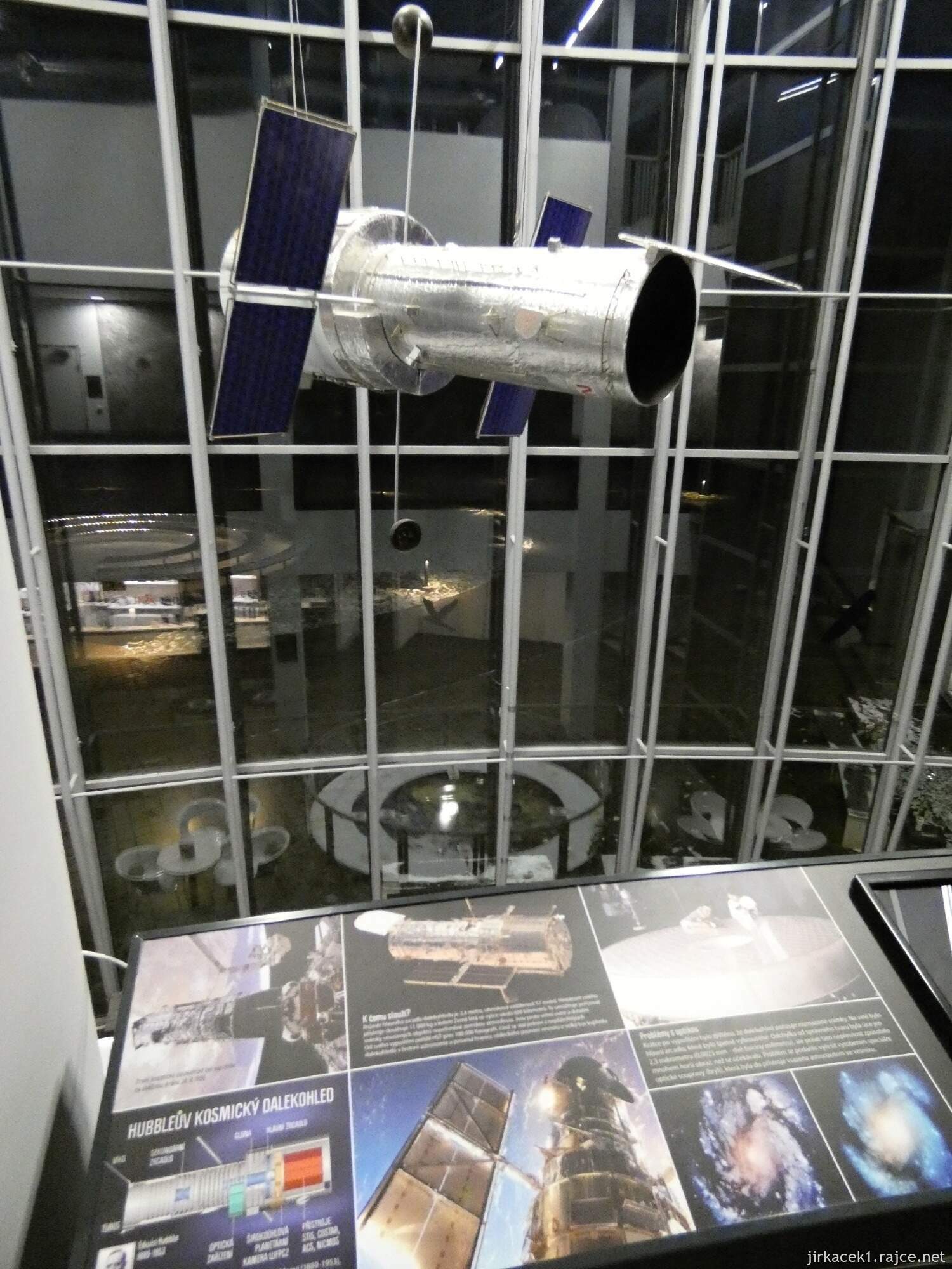 E - Ostrava - Krásné Pole - Hvězdárna a Planetárium 097