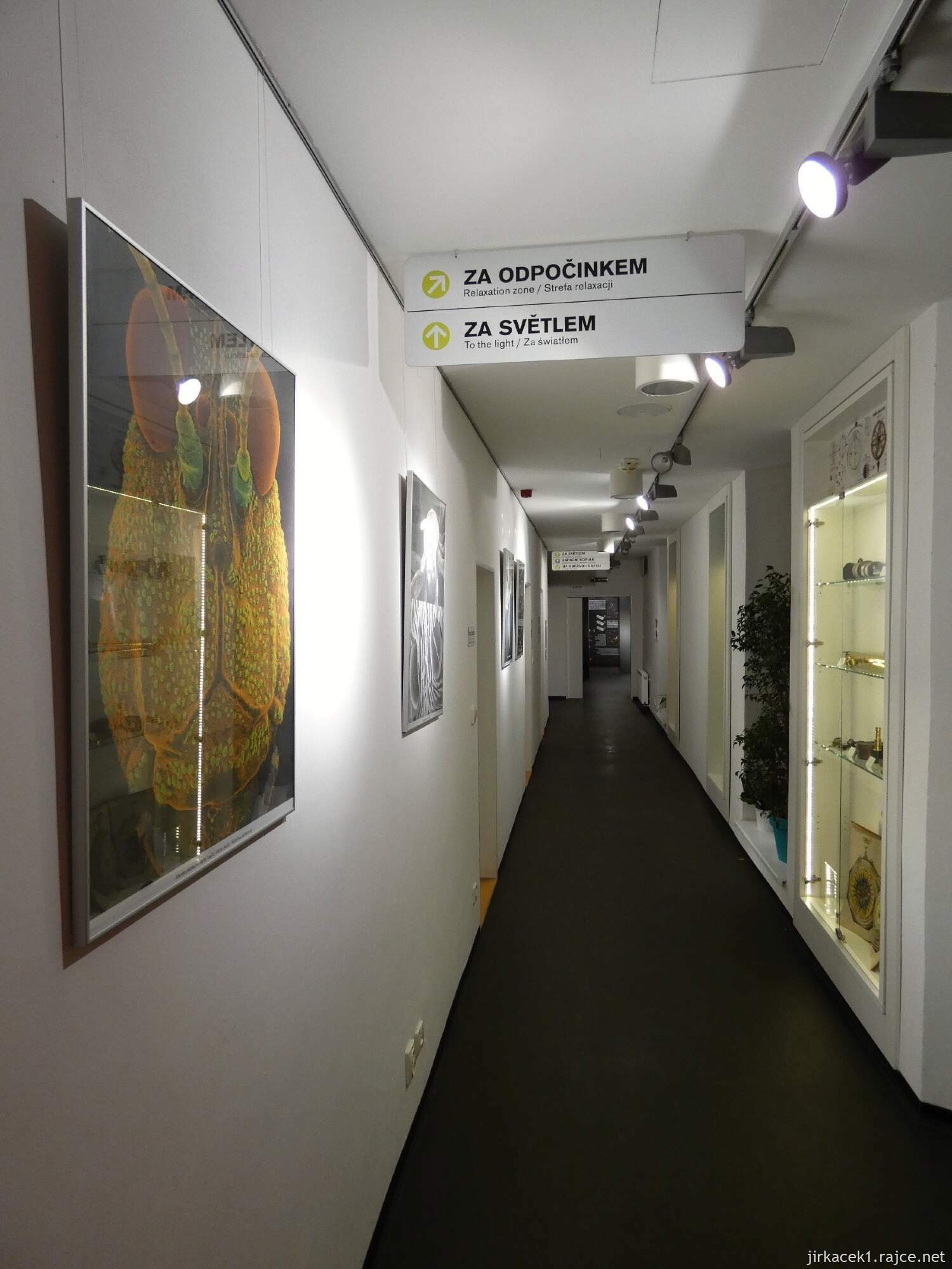 E - Ostrava - Krásné Pole - Hvězdárna a Planetárium 099