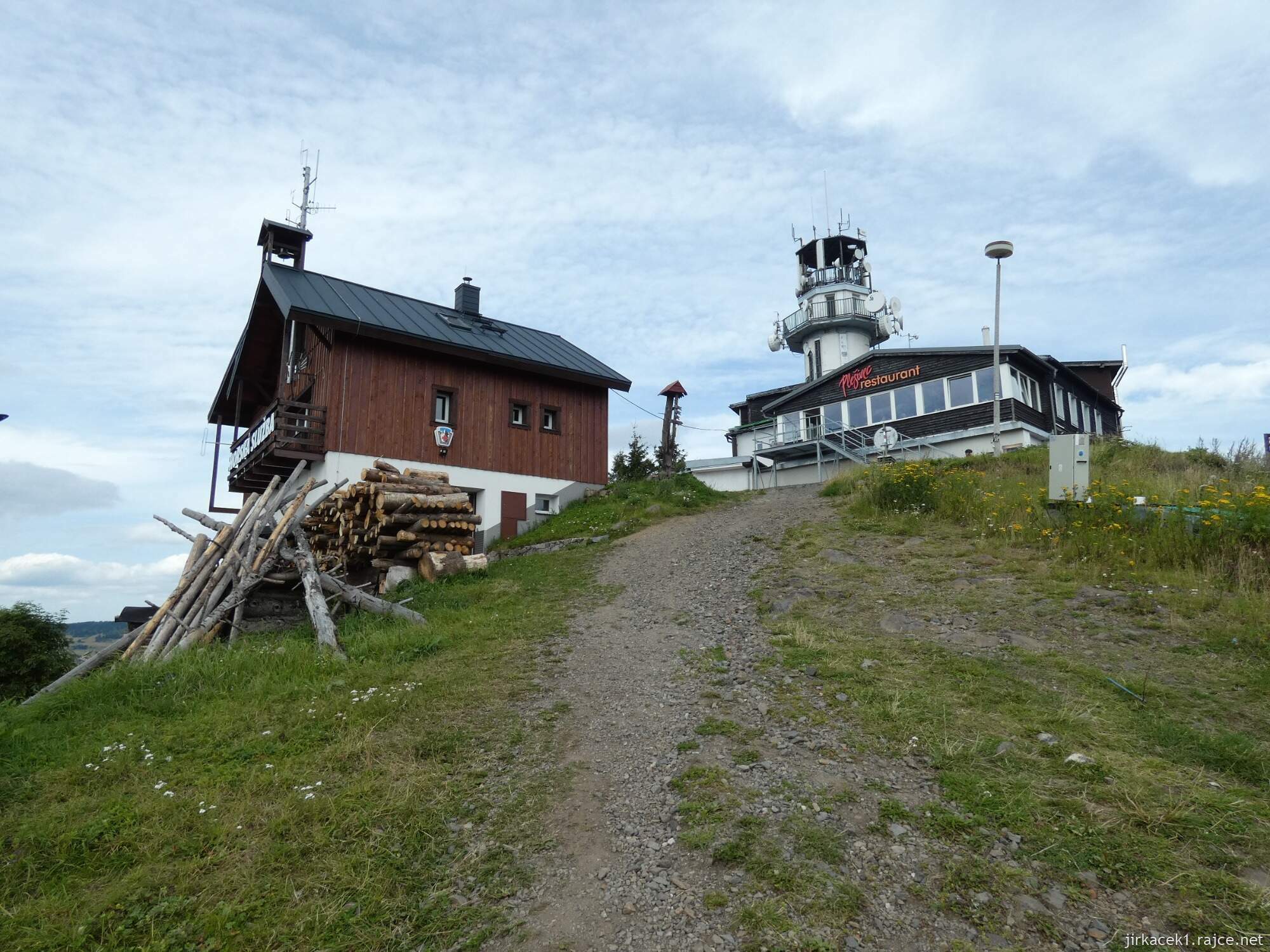 6i Plešivec - horská chata a rozhledna6