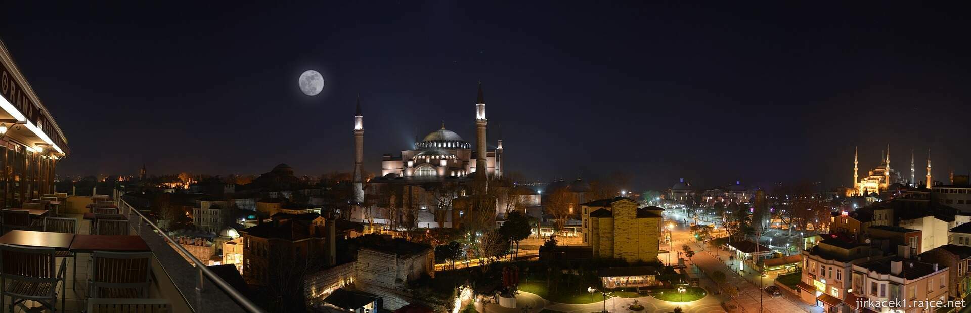 Istanbul v noci