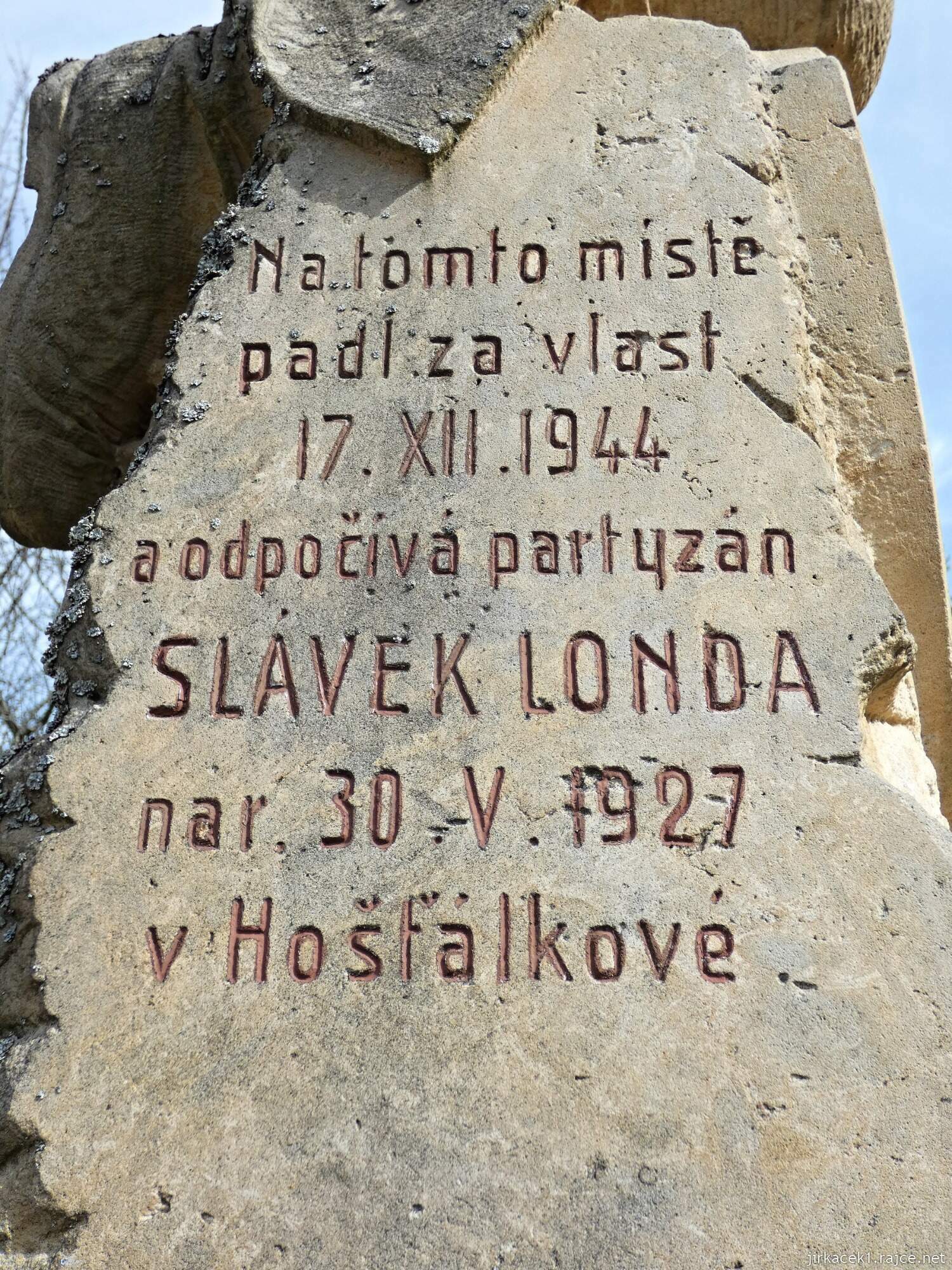 C - Rusava - pomník Slávka Londy 018