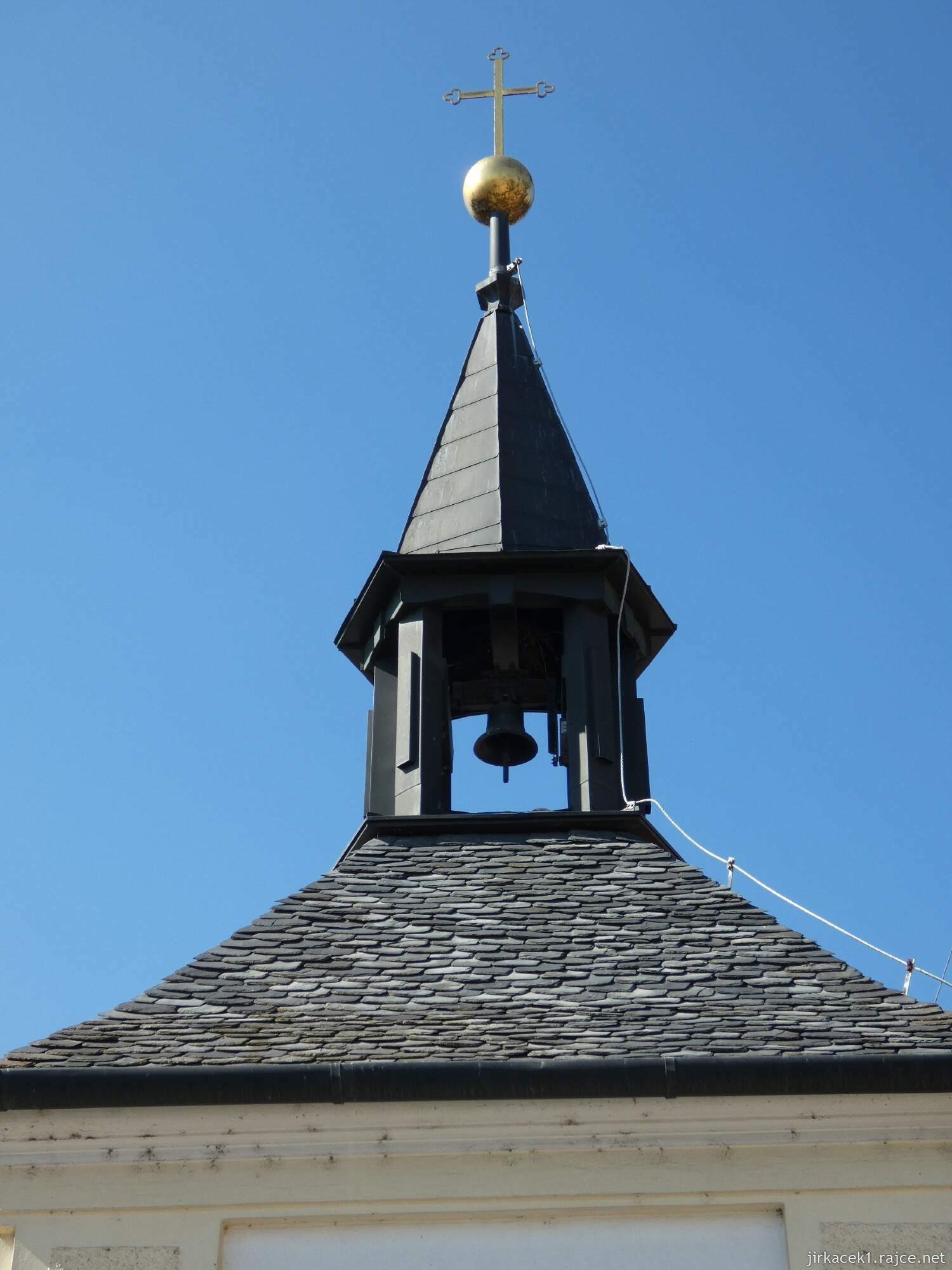 B - Tážaly - kaple a bývalá zvonice 010