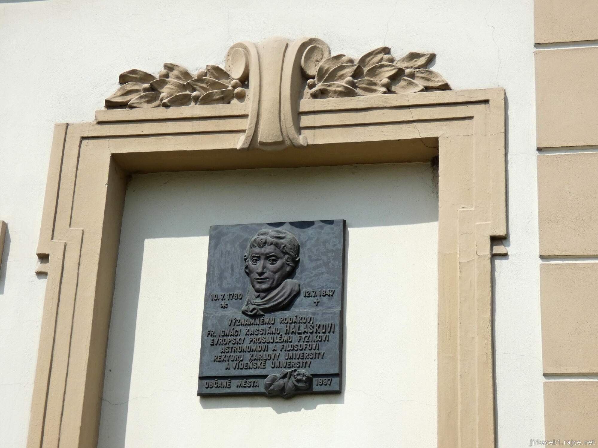 C - Budišov nad Budišovkou - Halaškovo náměstí 018 - radnice