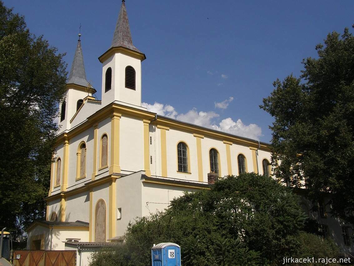 Červenka - klášter redemptoristů​ s kostelem sv. Alfonse