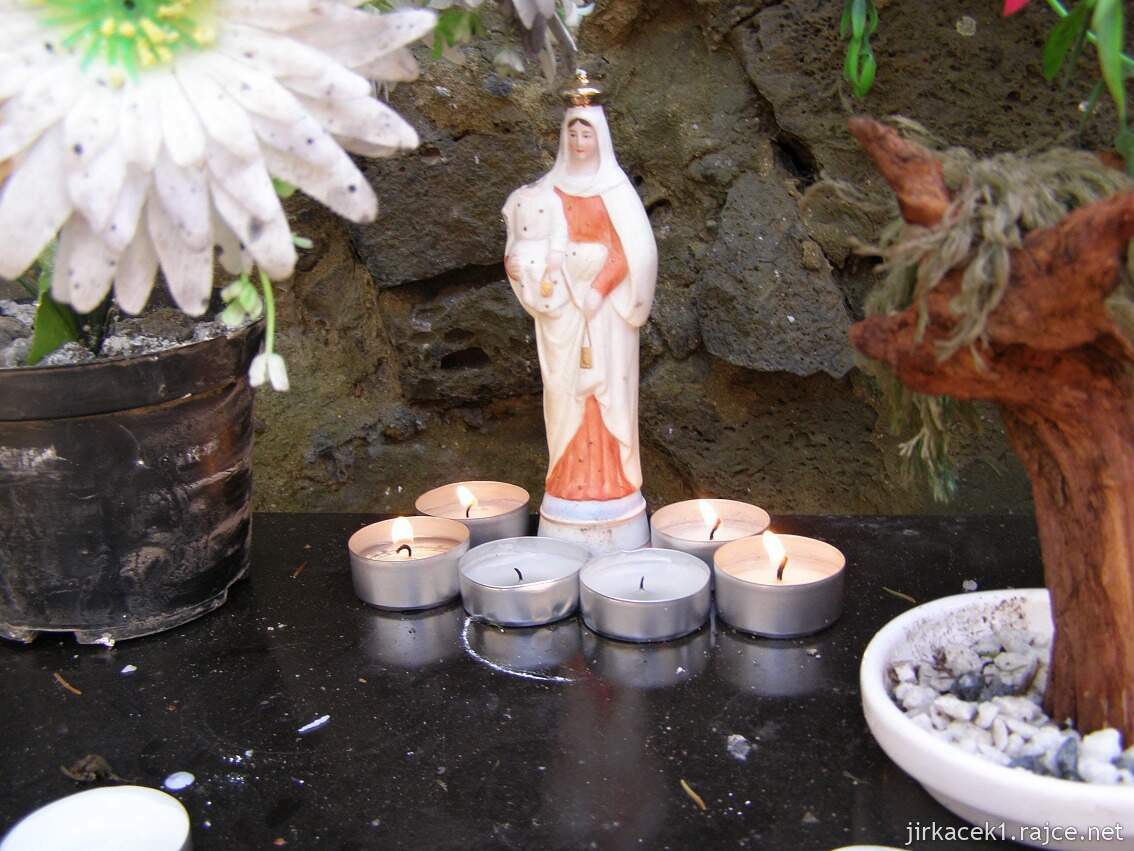 Ostrava - Lurdská kaple - studánka Matky Boží - Stará Bělá