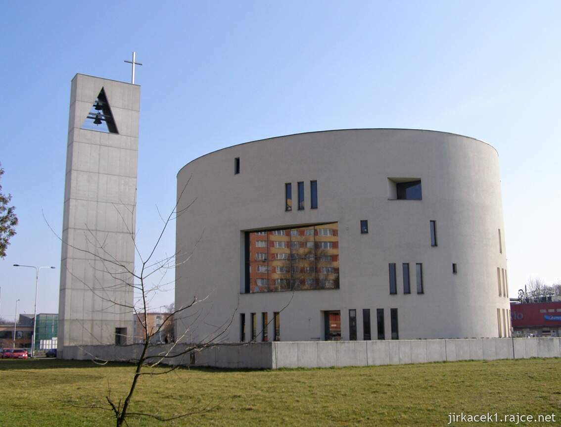 Ostrava - kostel sv. Ducha - Výškovice
