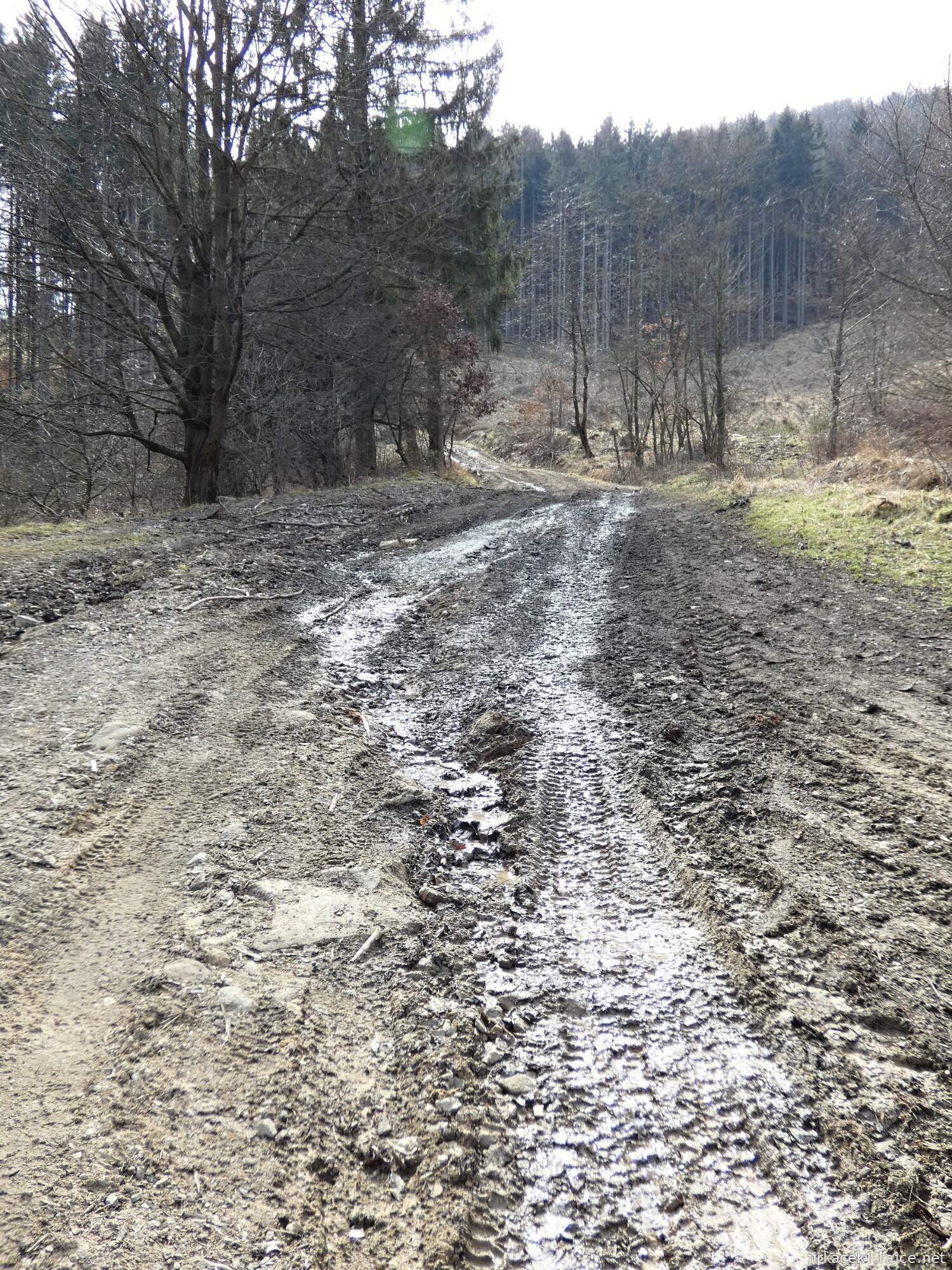 D - Rusava - studánka Hladná 003