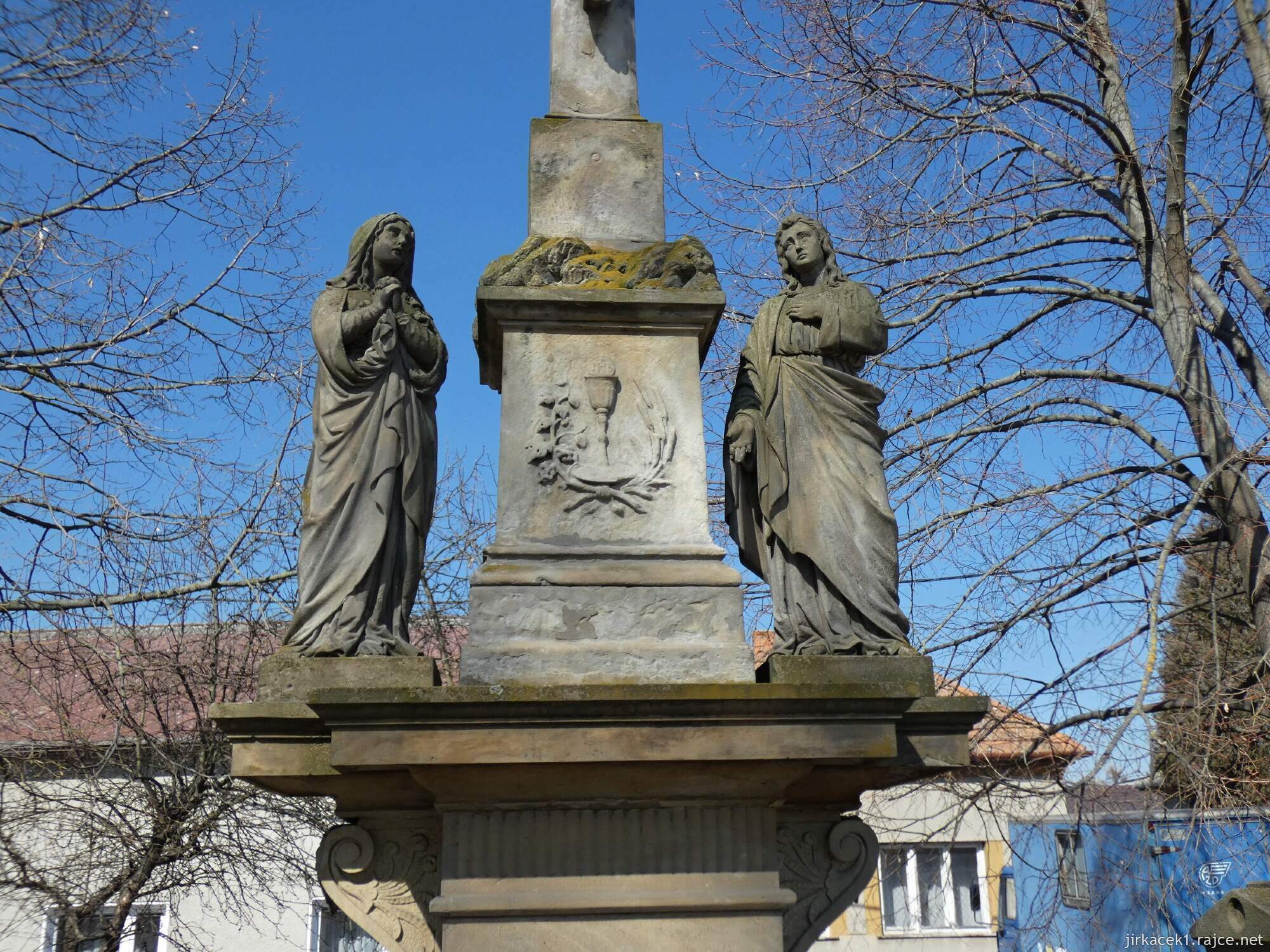 C - Blatec - kaple sv. Markéty 013 - sousoší Ukřižování