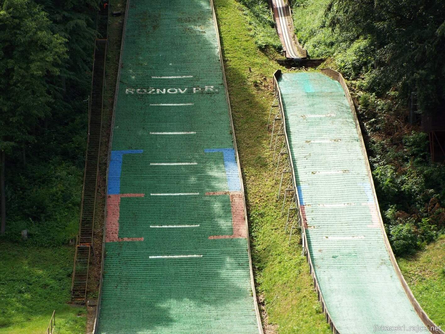 001 - Rožnov pod Radhoštěm - skokanské můstky 05