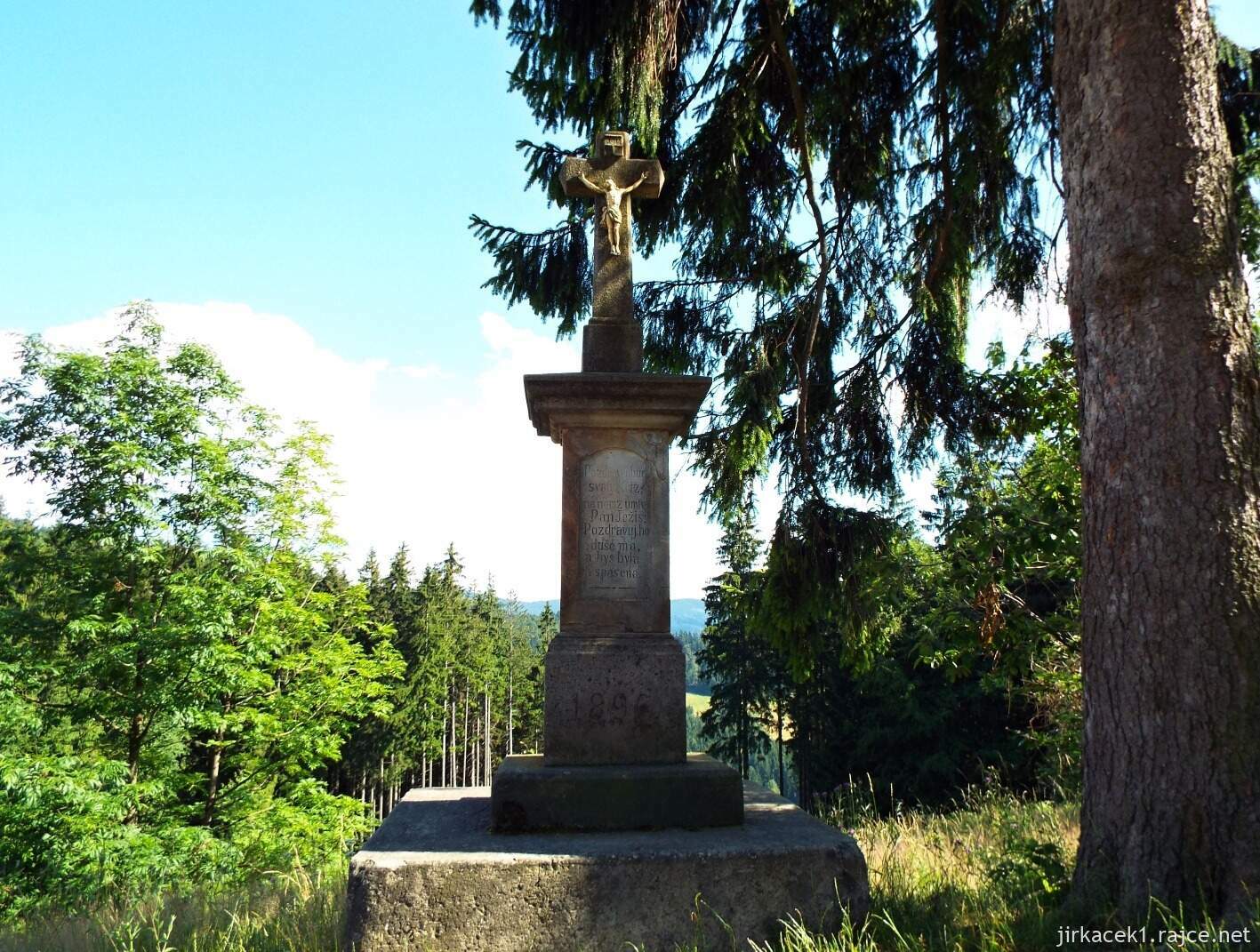 007 - Martiňák 18 - kříž s Kristem