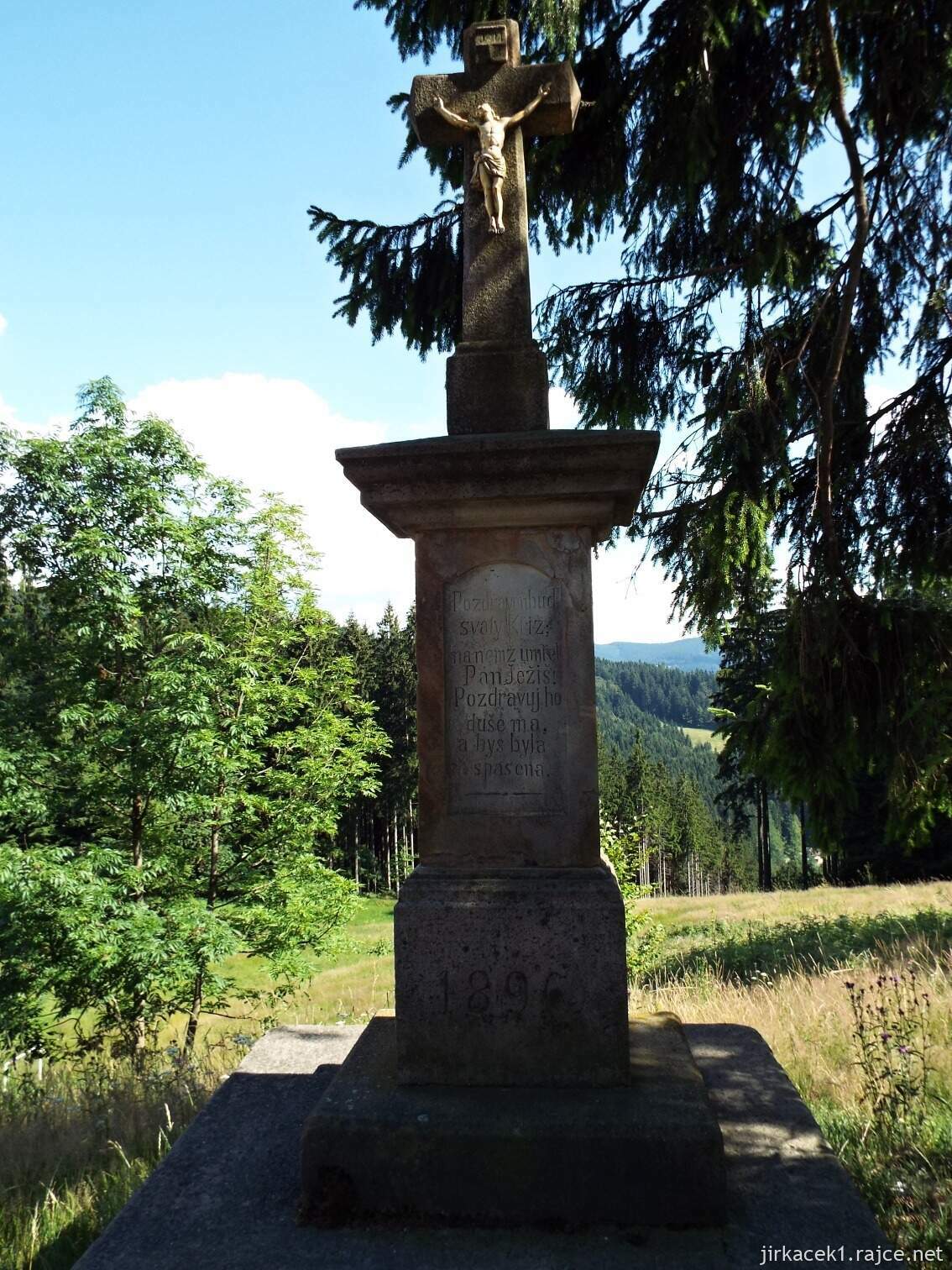 007 - Martiňák 20 - kříž s Kristem