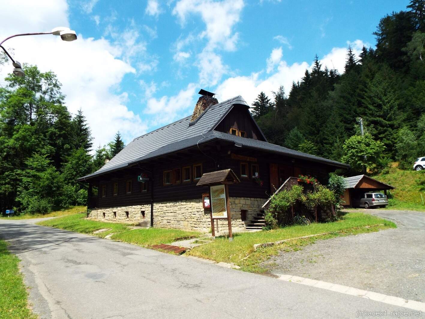 013 - Karolinka - Rodový shluk valašských chalup - Raťkov 02 - šenk