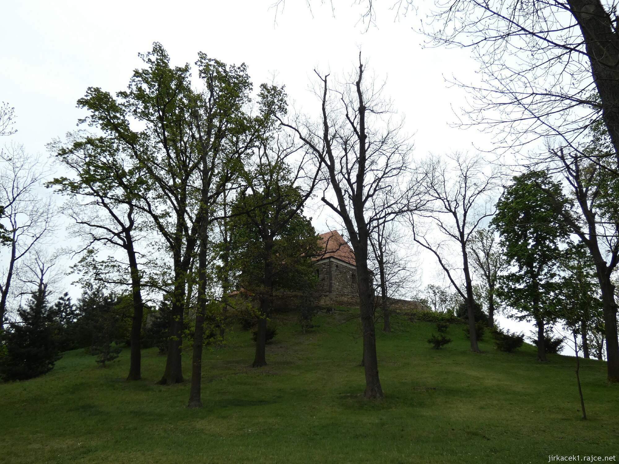 D - Mochov - kostel sv. Bartoloměje 005