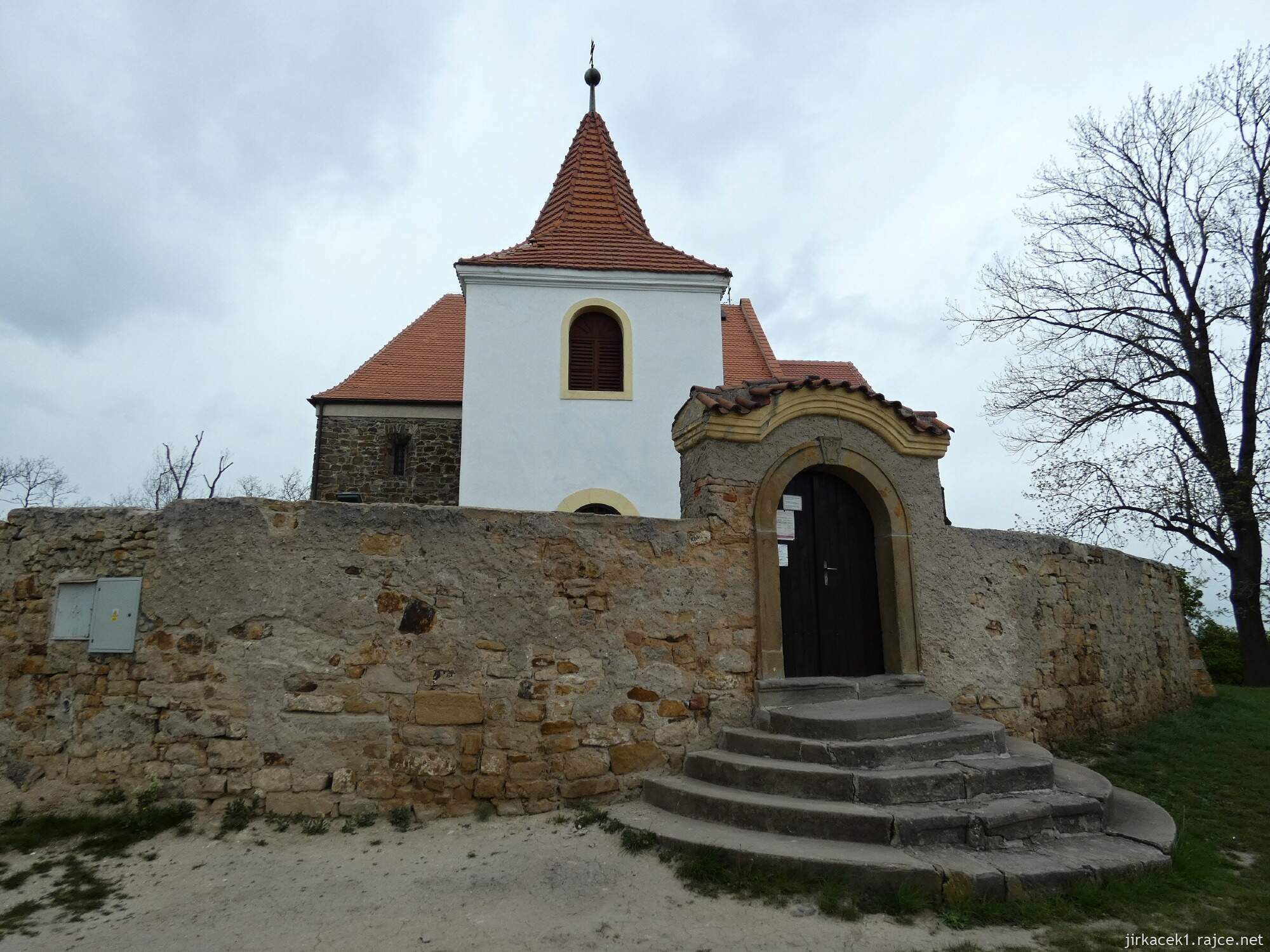 D - Mochov - kostel sv. Bartoloměje 010