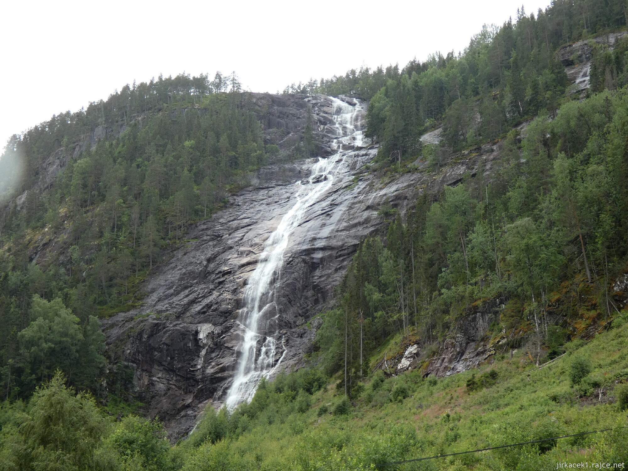 3a - Bygland - vodopád Reiårsfossen 002