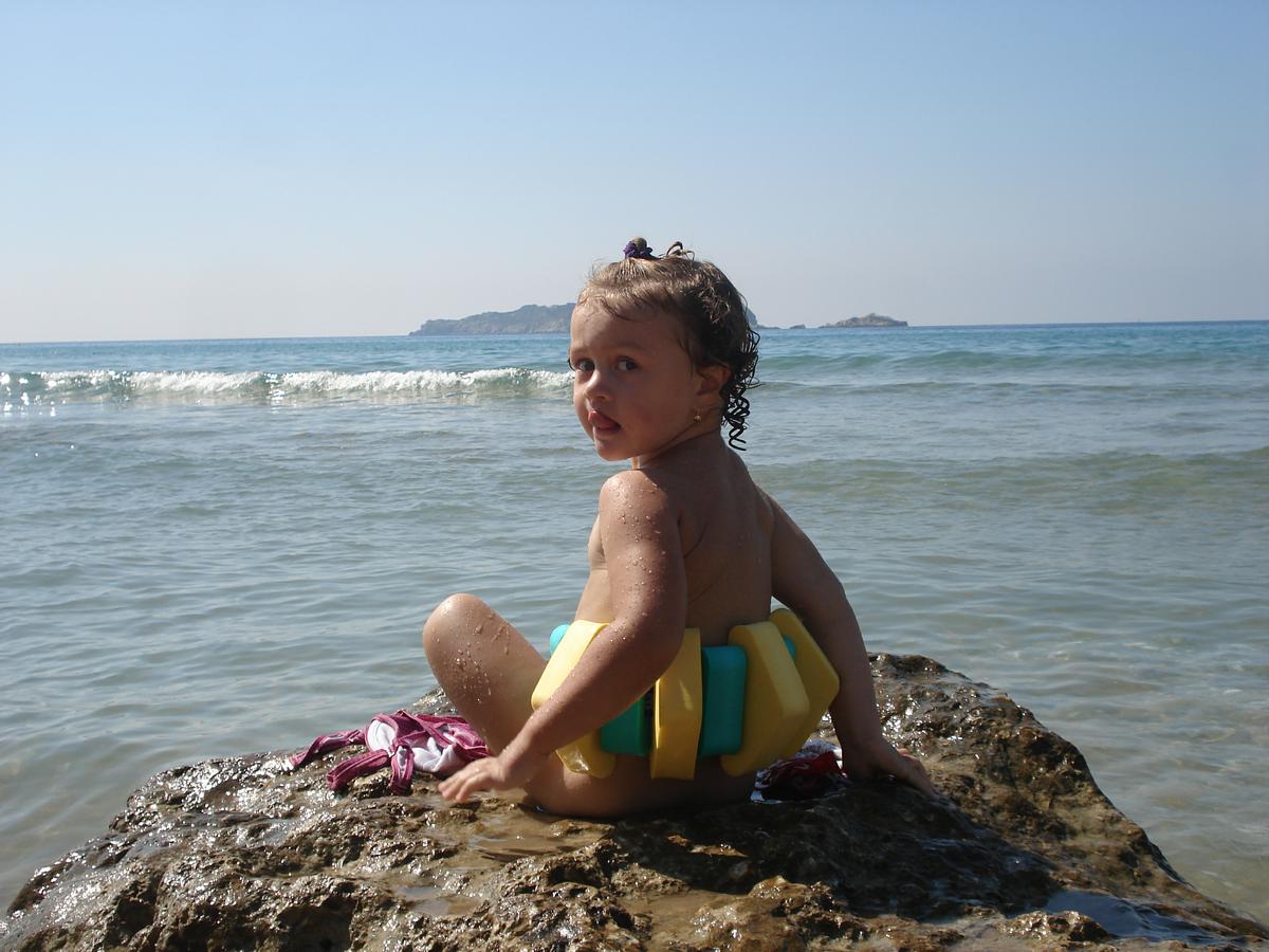 rajce.idnes corfu  Korfu - září 2010 s Vlaďkou – oblacek – album na Rajčeti